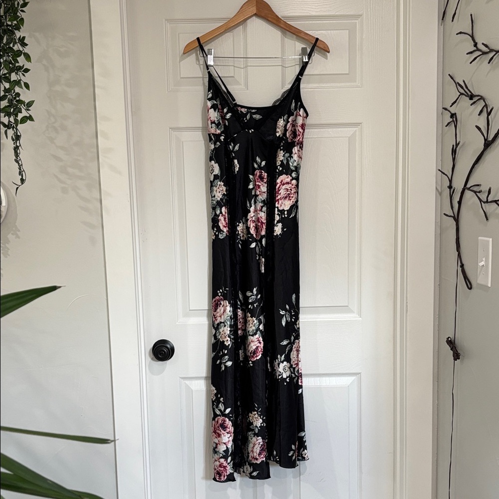 Floral Satin Slip Chemise - Black with Pink Rose Print M